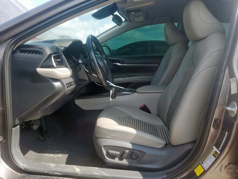 2021 TOYOTA CAMRY SE - 4T1G11AK6MU409325