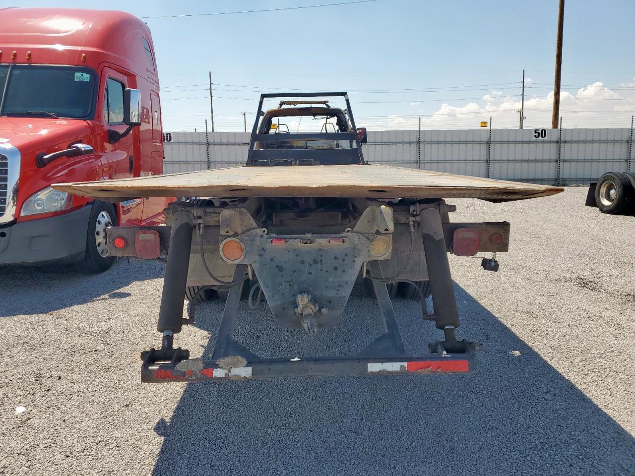 FORD F-750 SUPER DUTY