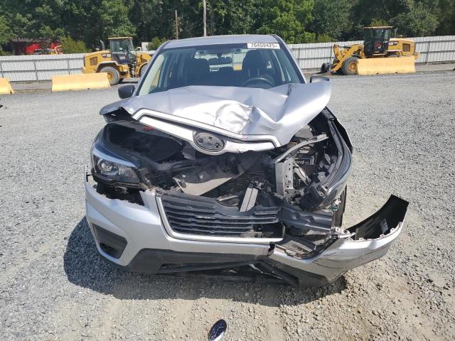 2019 SUBARU FORESTER JF2SKAAC4KH425681