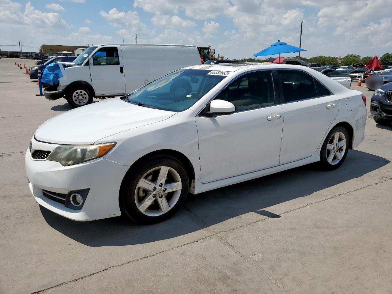 TOYOTA CAMRY L