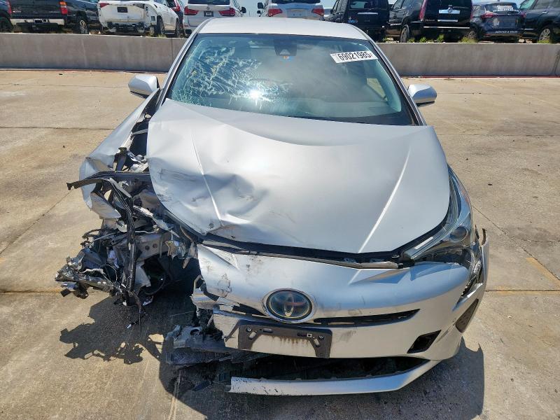 2017 TOYOTA PRIUS JTDKBRFUXH3574519