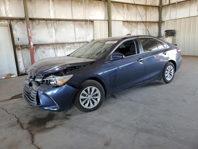 TOYOTA CAMRY LE 2016 blue  gas 4T4BF1FK8GR547995 photo #1