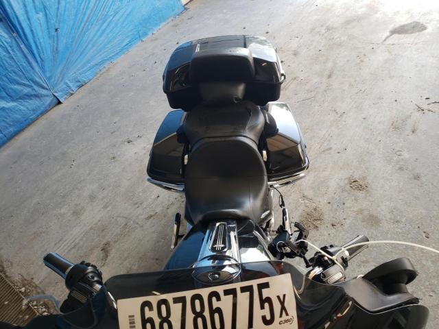 2019 HARLEY-DAVIDSON FLHX 1HD1KBC19KB624318