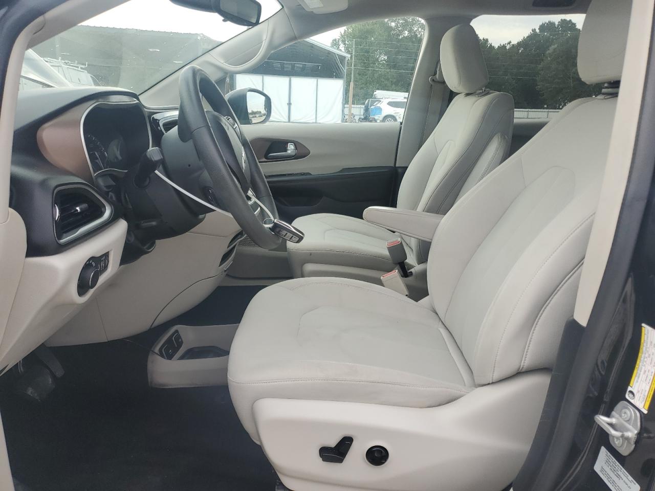 CHRYSLER PACIFICA TOURING