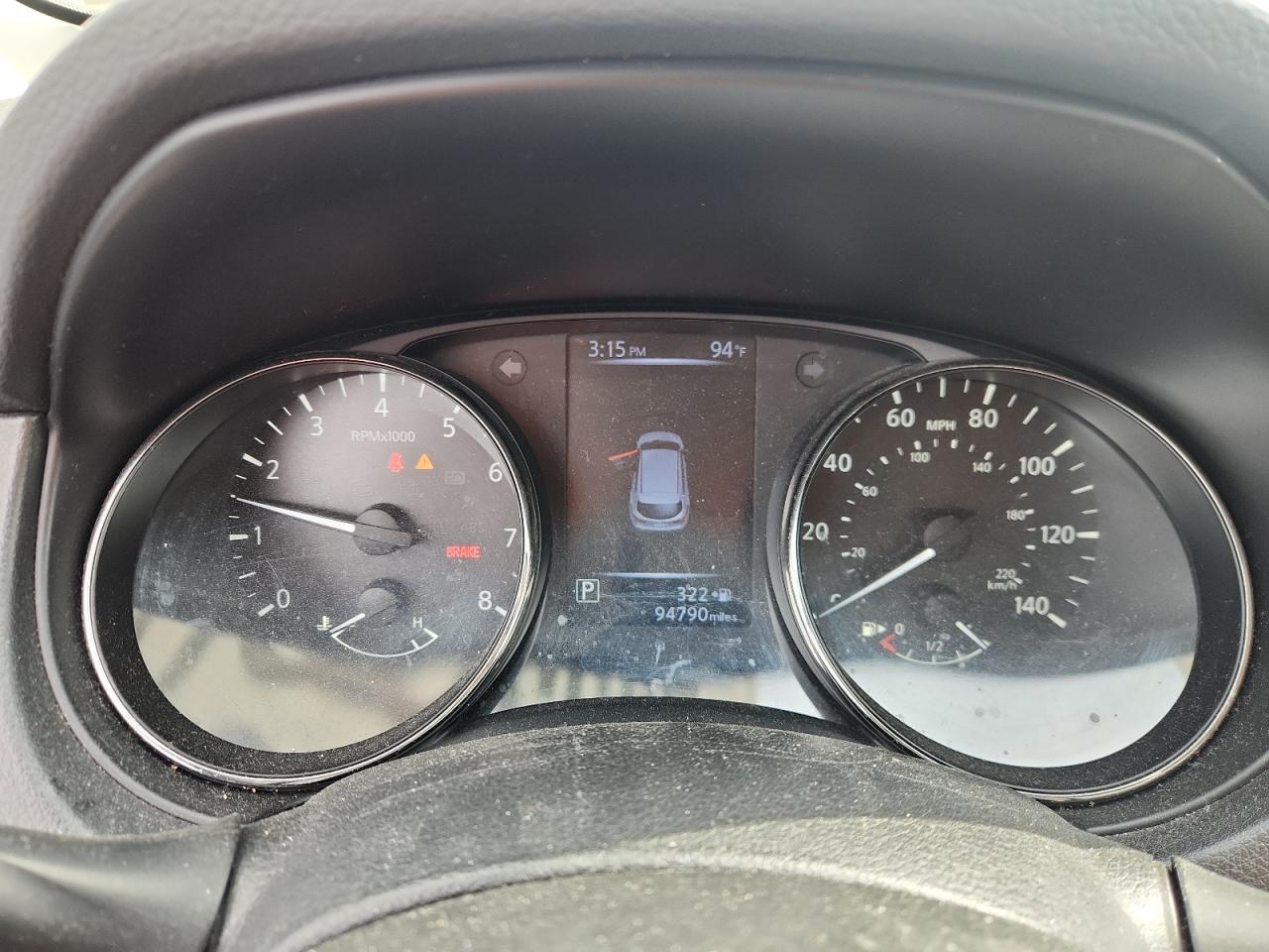 NISSAN ROGUE SPORT S