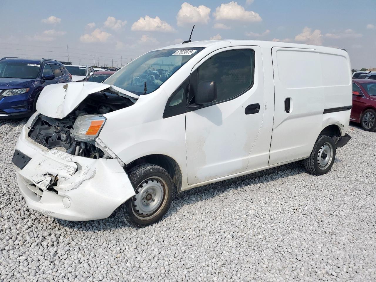 NISSAN NV200 2.5S