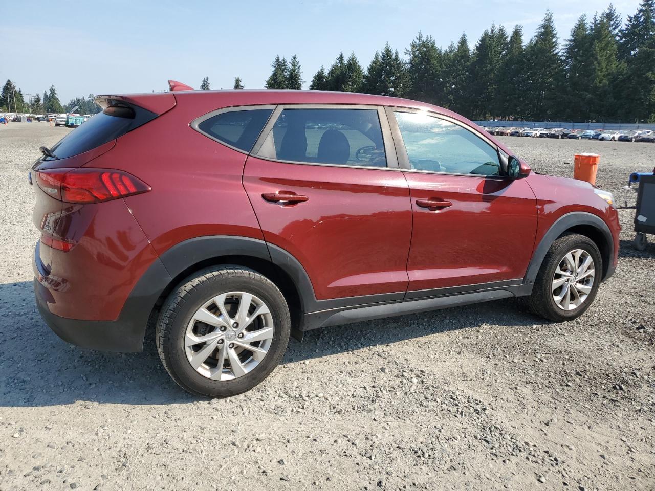 HYUNDAI TUCSON SE