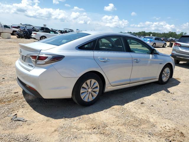 2016 HYUNDAI SONATA HYB KMHE24L19GA015320