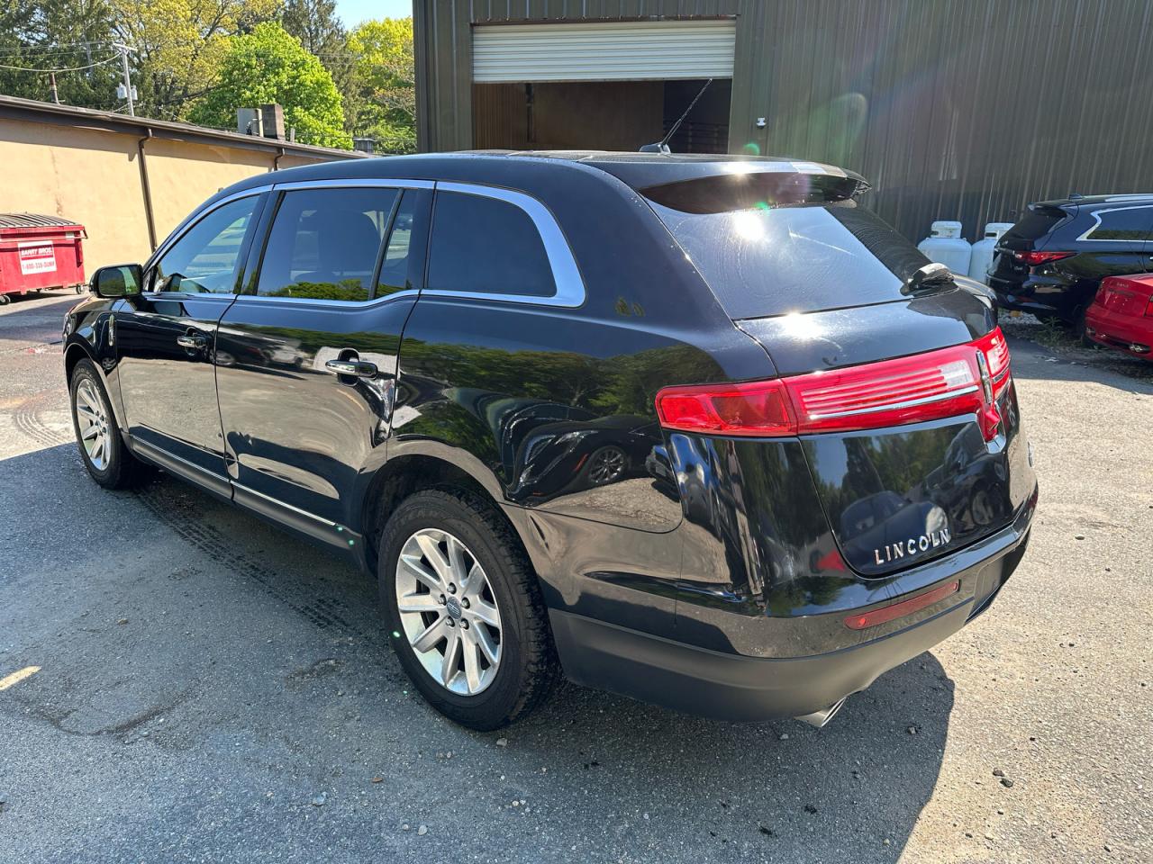 LINCOLN MKT