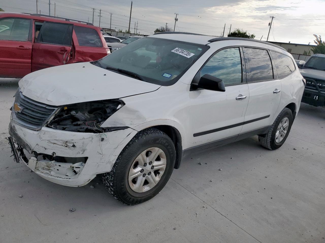 CHEVROLET TRAVERSE LS
