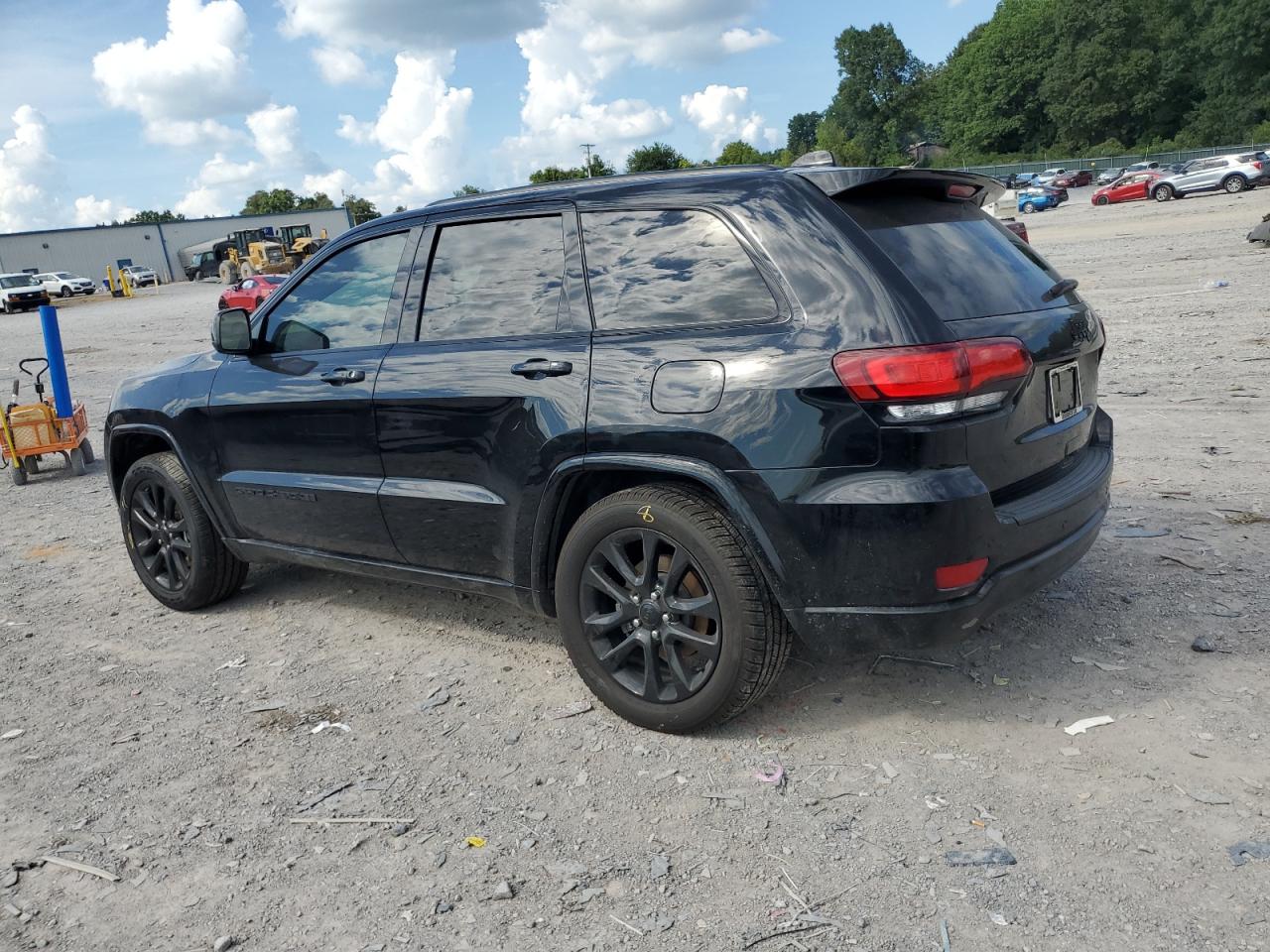 JEEP GRAND CHEROKEE LAREDO