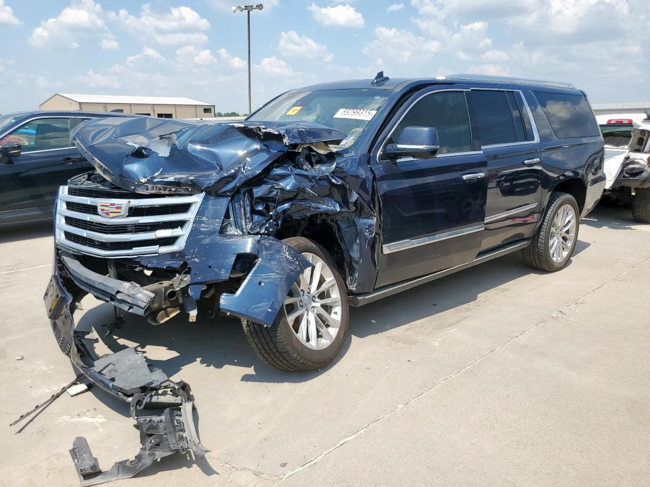 CADILLAC ESCALADE ESV PLATINUM