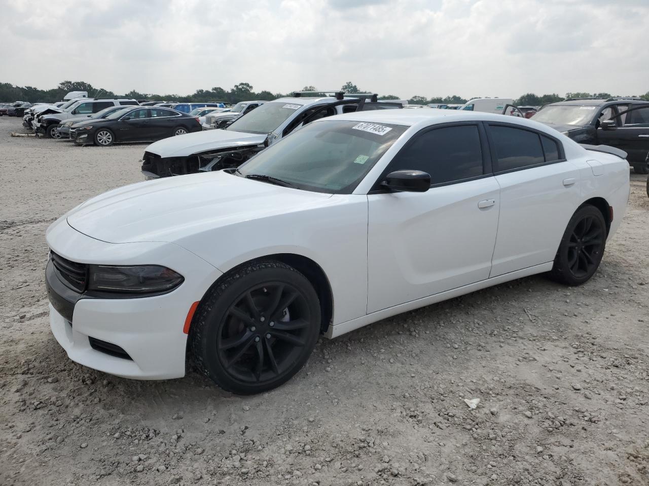 DODGE CHARGER SE