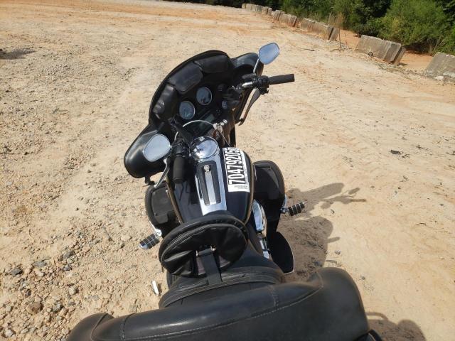 2010 HARLEY-DAVIDSON FLHTCU 1HD1FC417AB659284