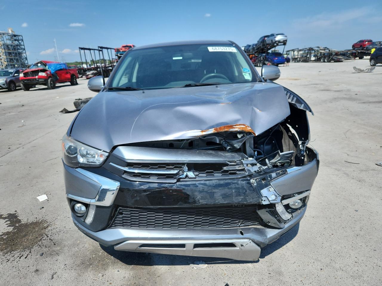 MITSUBISHI OUTLANDER SE