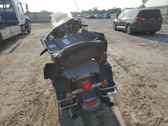 2010 HARLEY-DAVIDSON FLHTCU 1HD1FC416AB617740