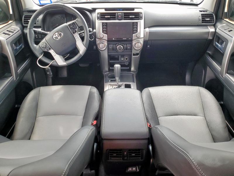 2023 TOYOTA 4RUNNER SR JTEFU5JR5P5296067
