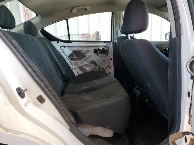 2018 NISSAN VERSA S 3N1CN7AP2JL849010