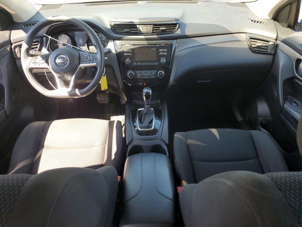 NISSAN ROGUE SPORT S