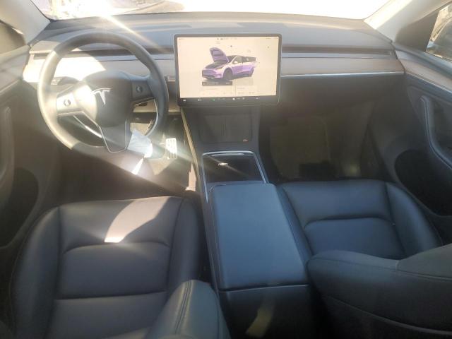 2024 TESLA MODEL Y 7SAYGDEFXRA263288