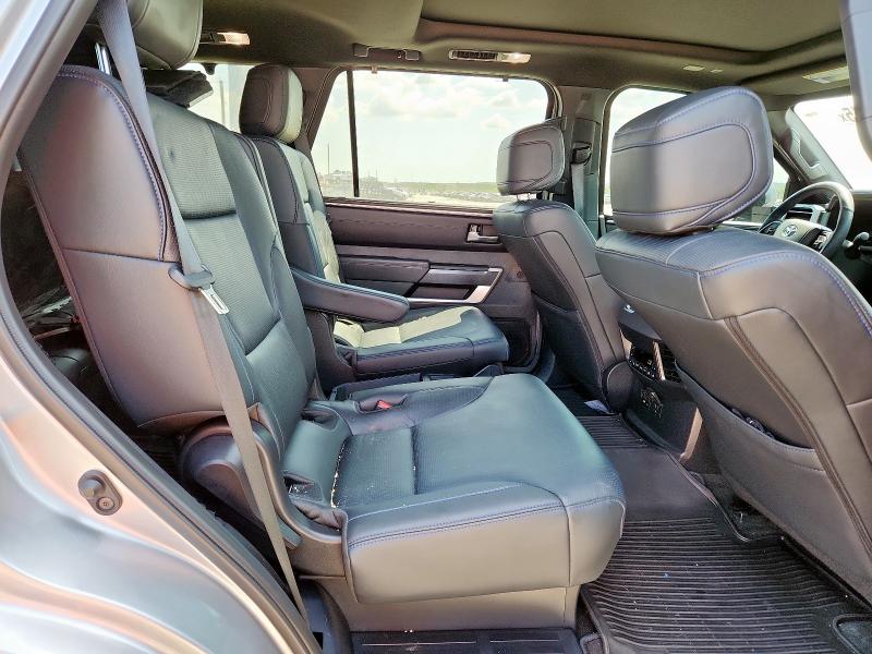 2025 TOYOTA SEQUOIA SR 7SVAAABA1SX056784
