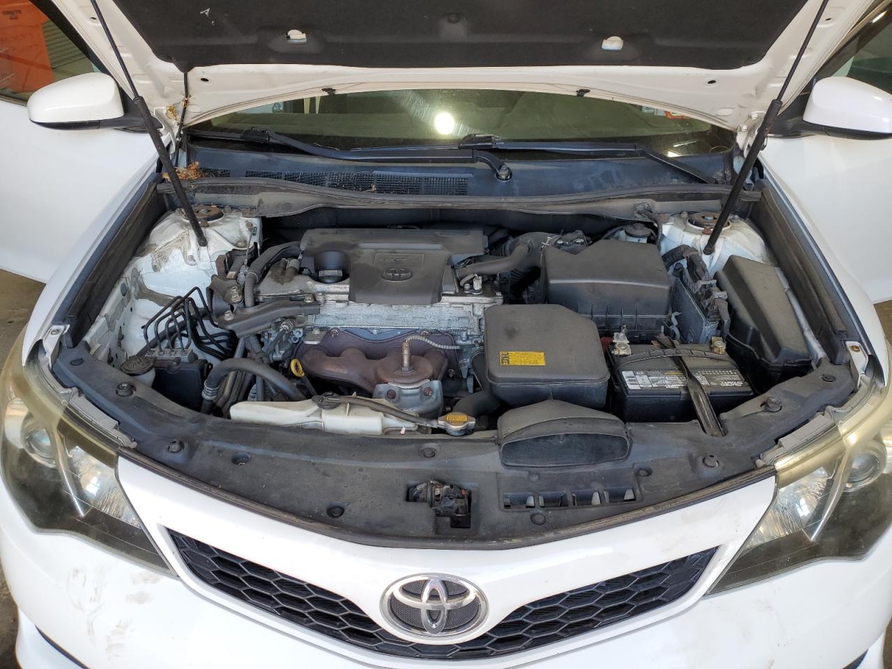 TOYOTA CAMRY L