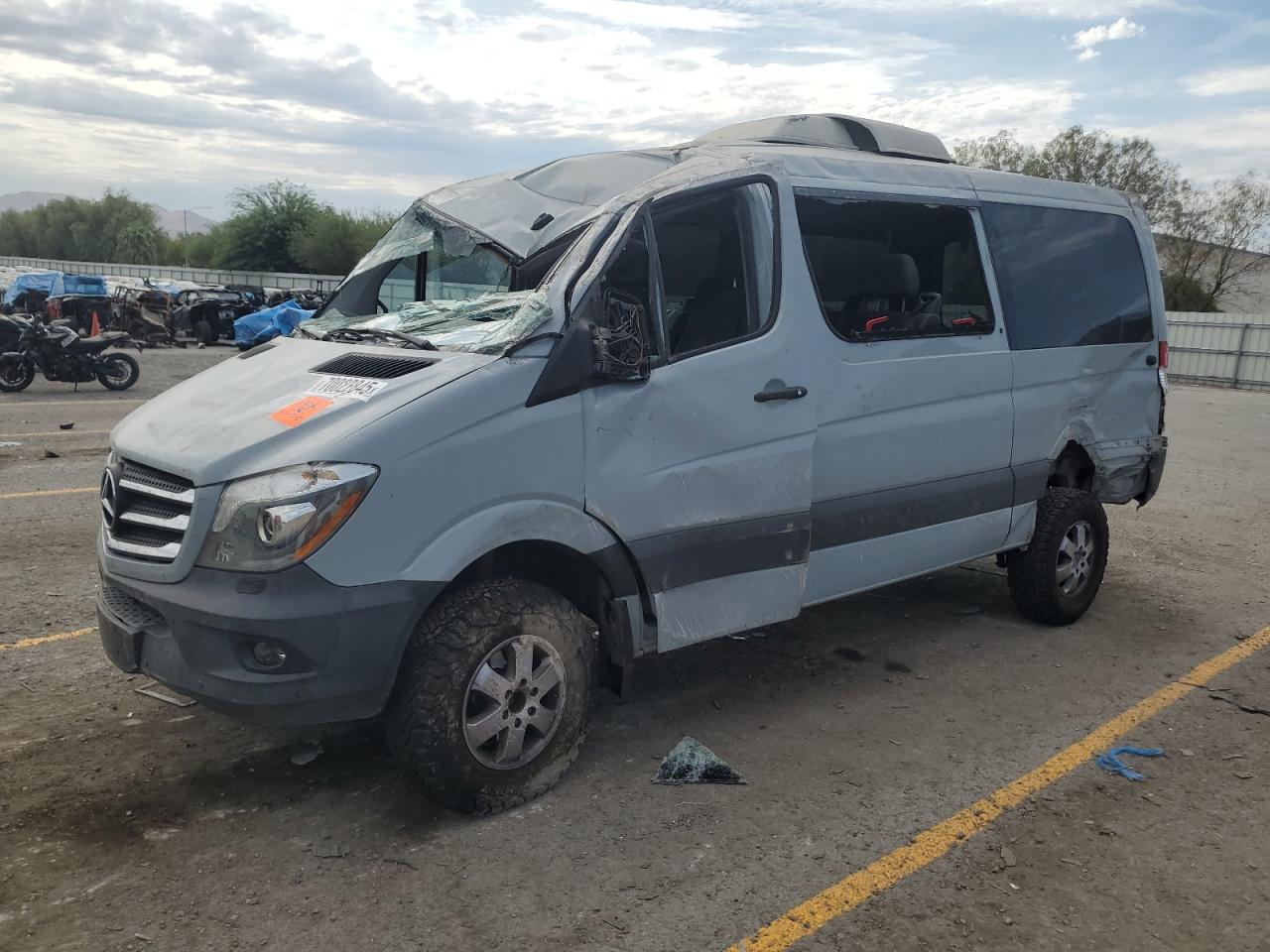 MERCEDES-BENZ SPRINTER 2500