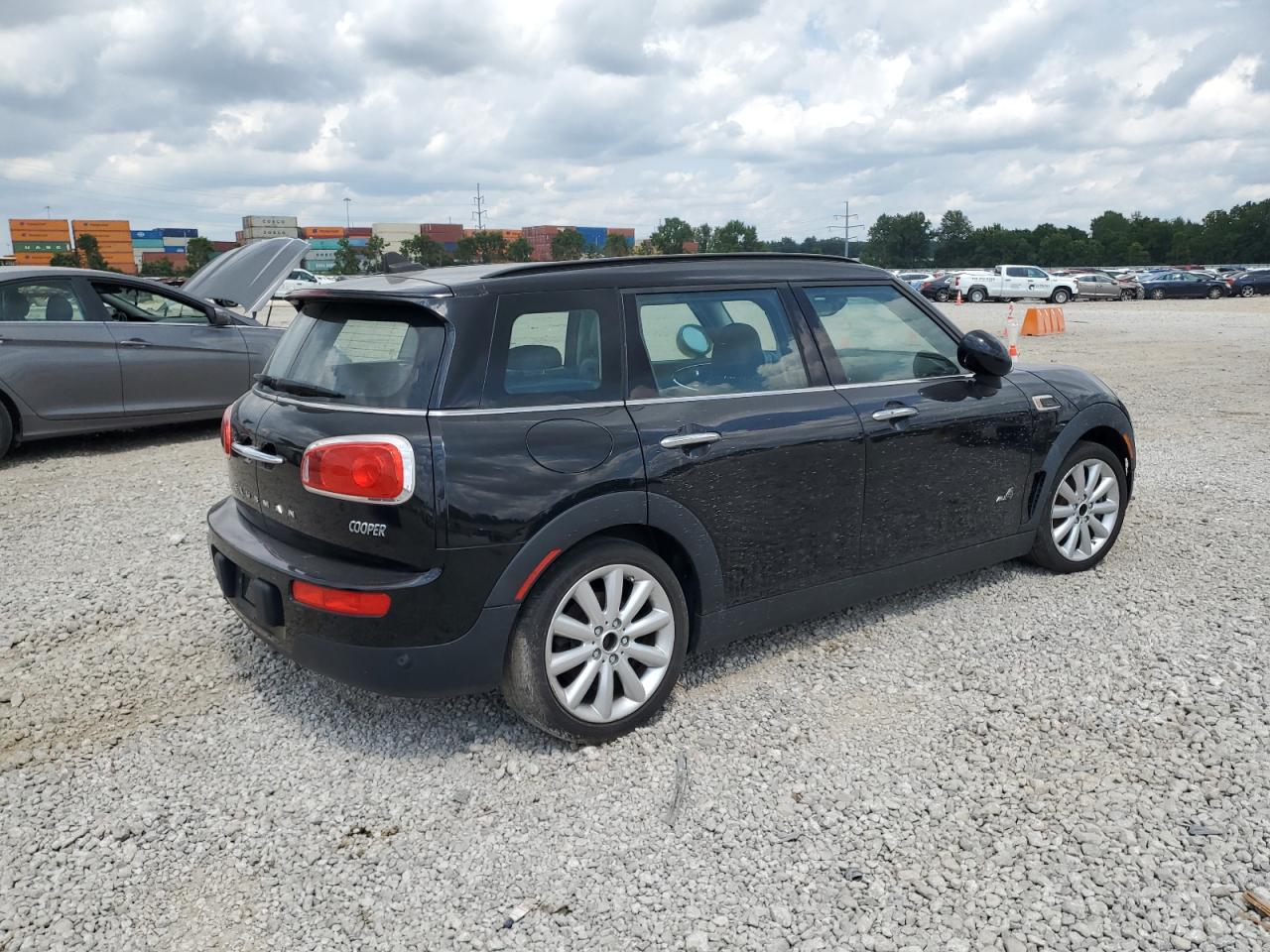 MINI COOPER CLUBMAN ALL4