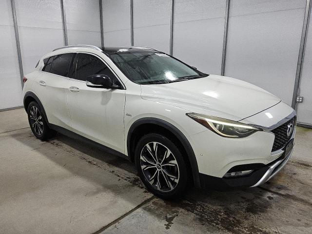 2018 INFINITI QX30 BASE SJKCH5CR1JA046653