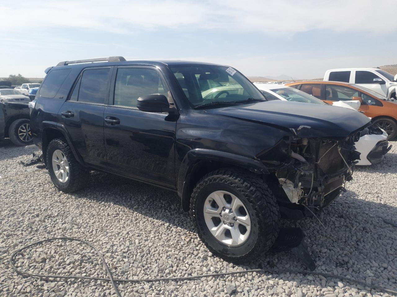 TOYOTA 4RUNNER SR5/SR5 PREMIUM