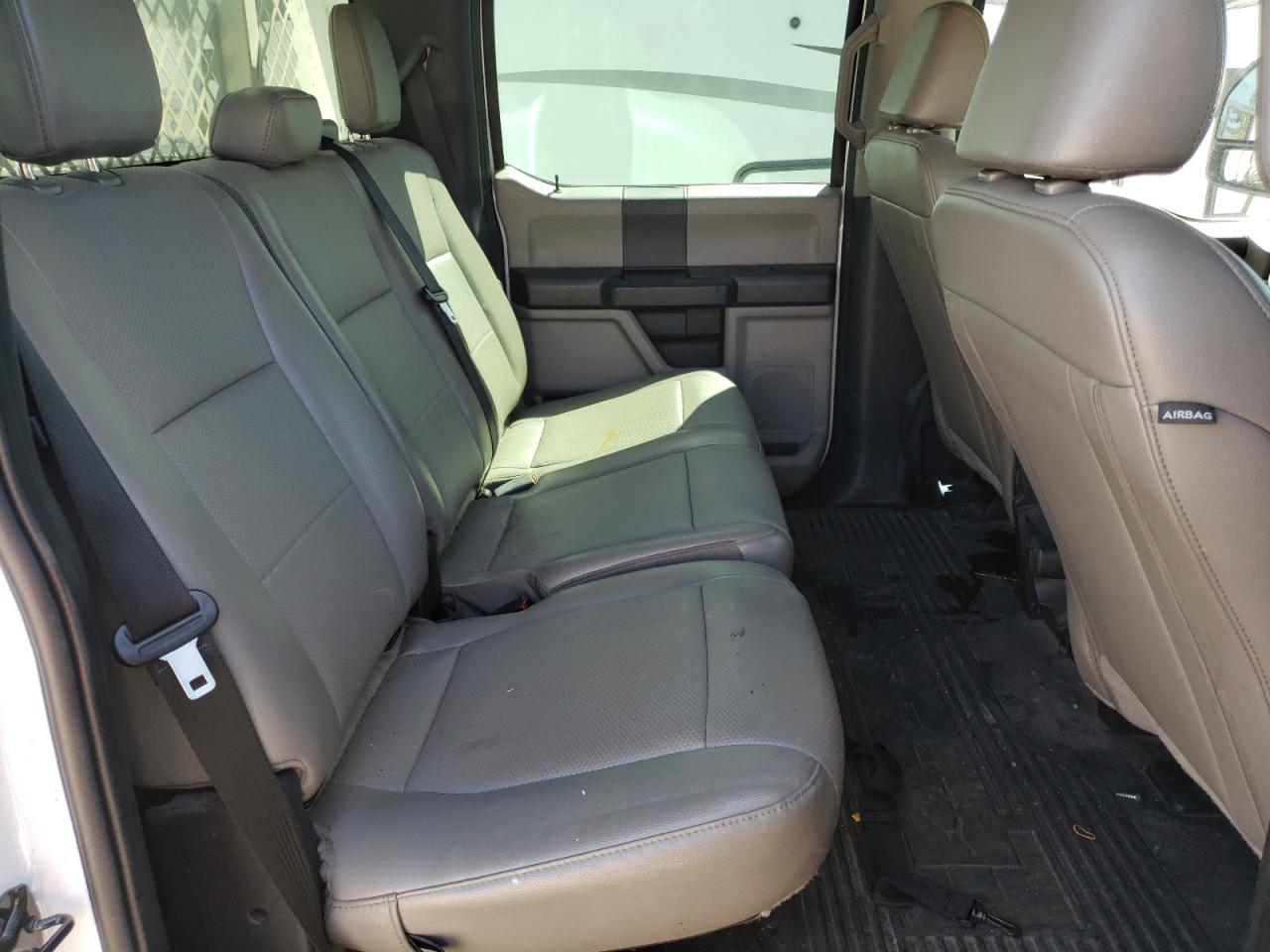 FORD F-550 SUPER DUTY