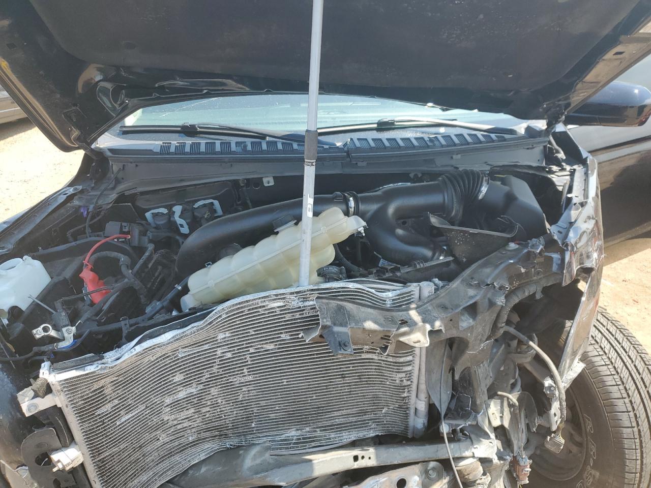 FORD EXPEDITION MAX XLT