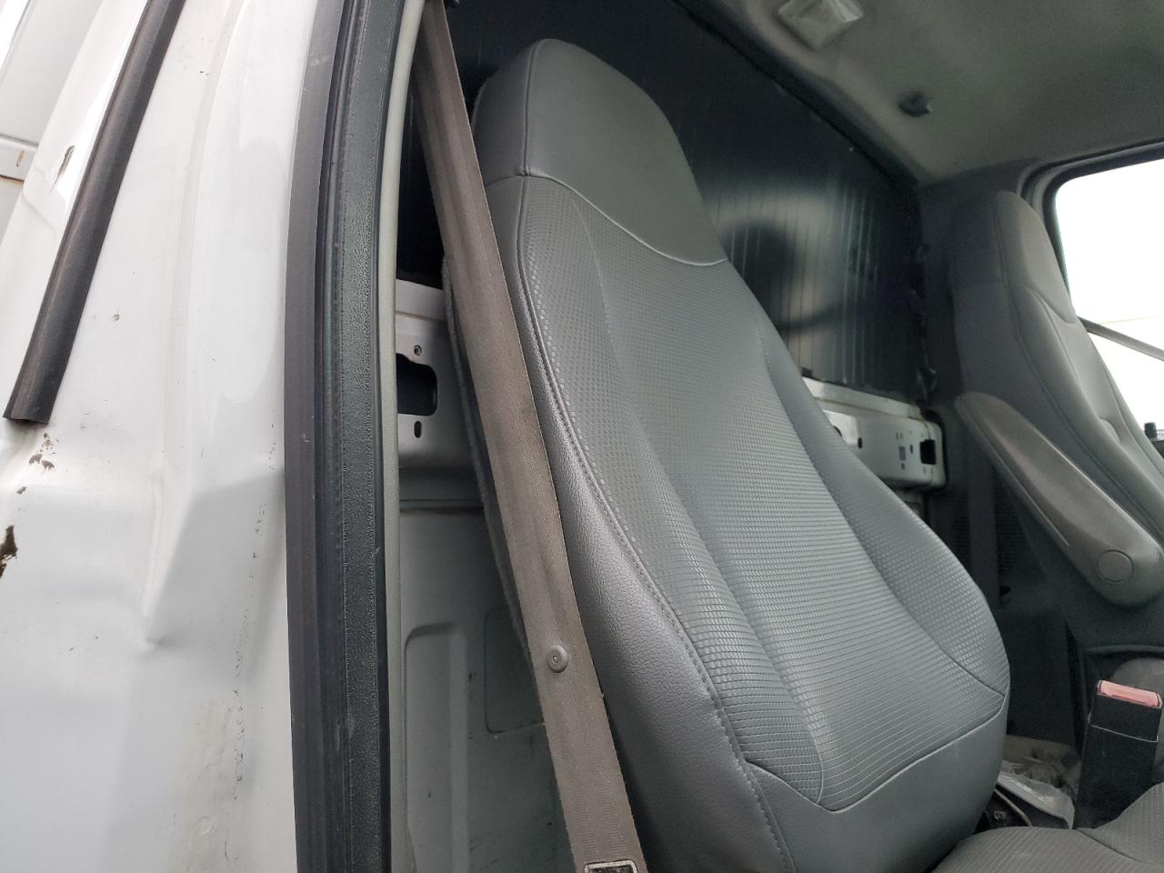 Lot #3287321001 2009 FORD F750 SUPER