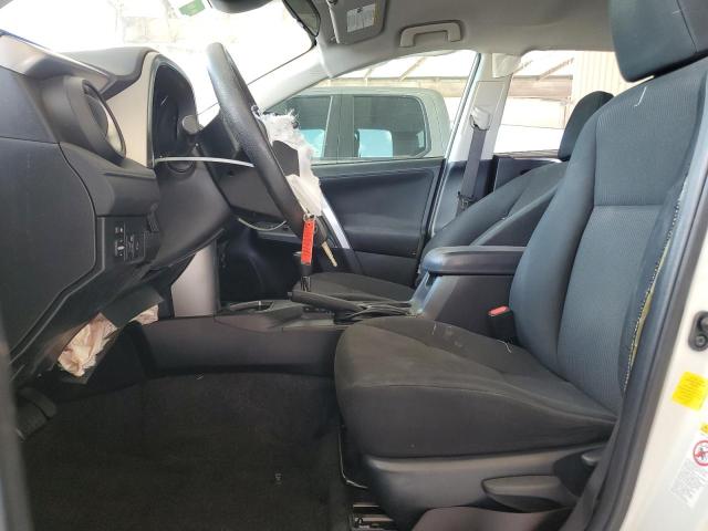 2017 TOYOTA RAV4 LE JTMZFREV4HJ121098