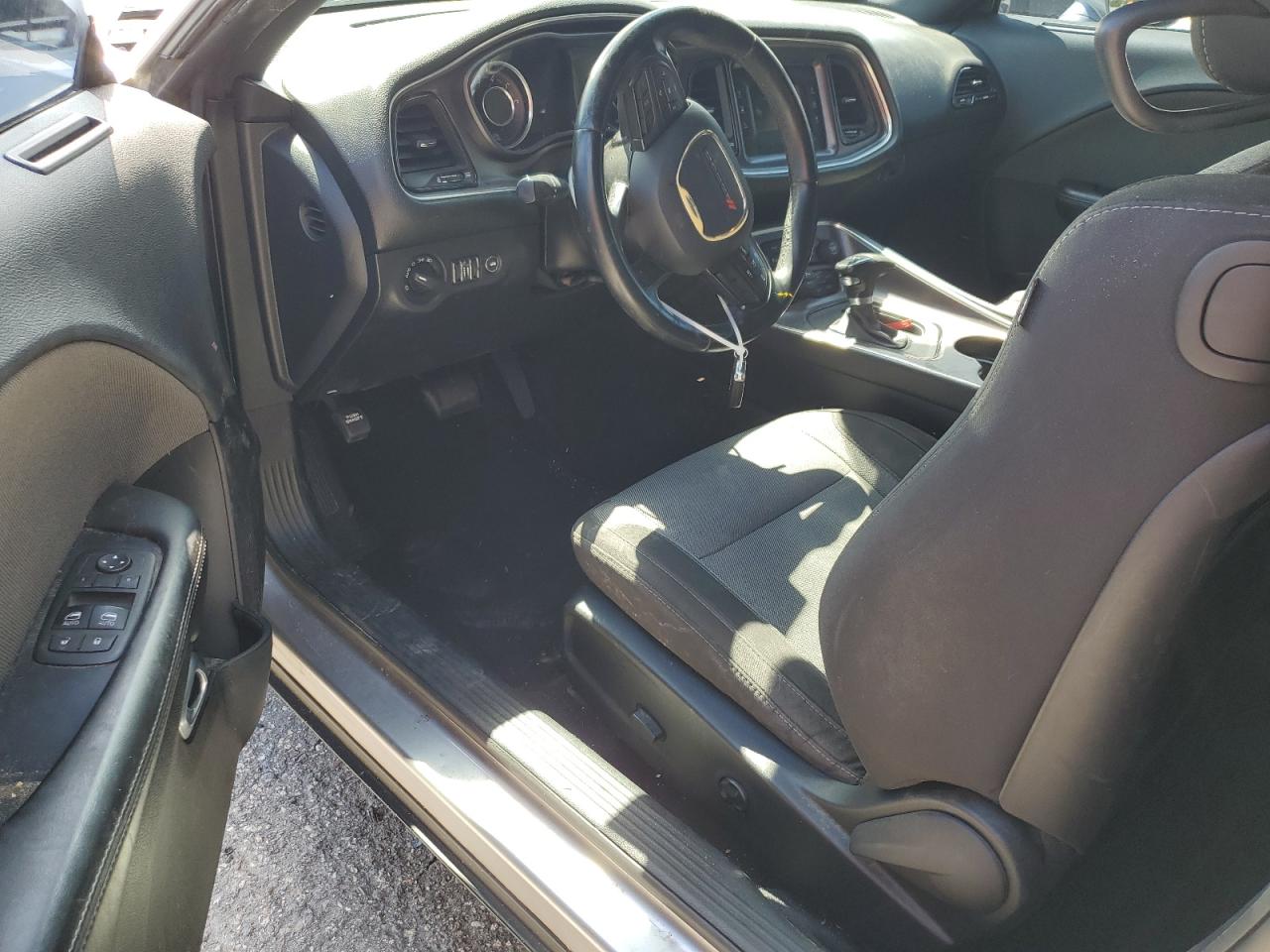 DODGE CHALLENGER SXT