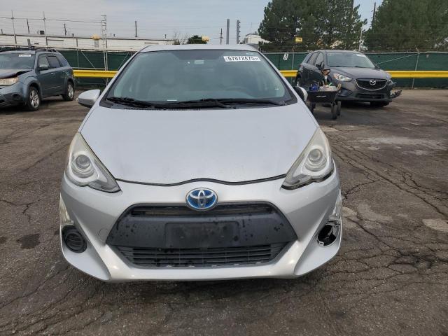 2015 TOYOTA PRIUS C JTDKDTB32F1578304
