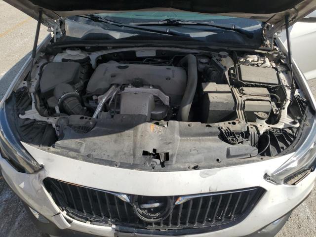 2018 BUICK REGAL TOURX ESSENCE W04GV8SX4J1132113
