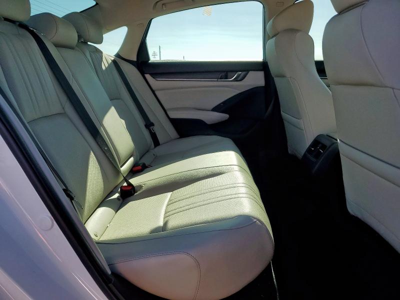 2018 HONDA ACCORD 1HGCV1F50JA160190