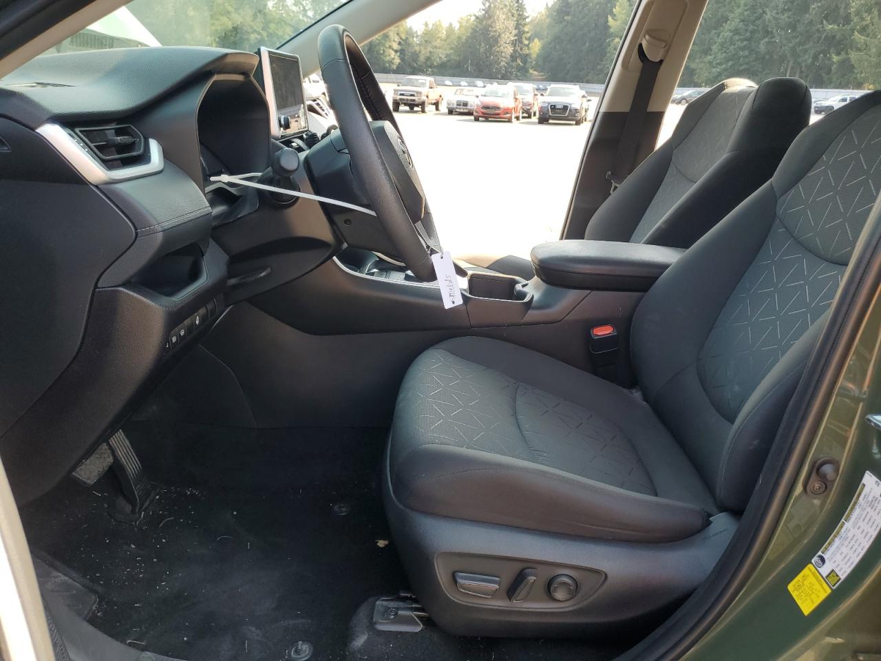 TOYOTA RAV4 WOODLAND EDITION