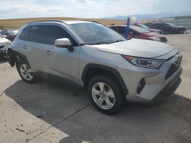 2019 TOYOTA RAV4 XLE 2T3RWRFV0KW015335