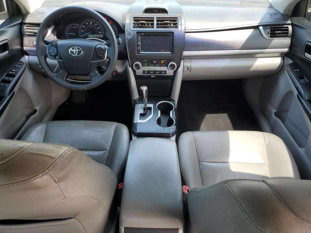 TOYOTA CAMRY L