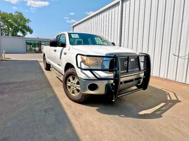 TOYT TUNDRA DOUBLE CAB SR5 2007 white crew pic gas 5TFCV54167X004537 photo #1