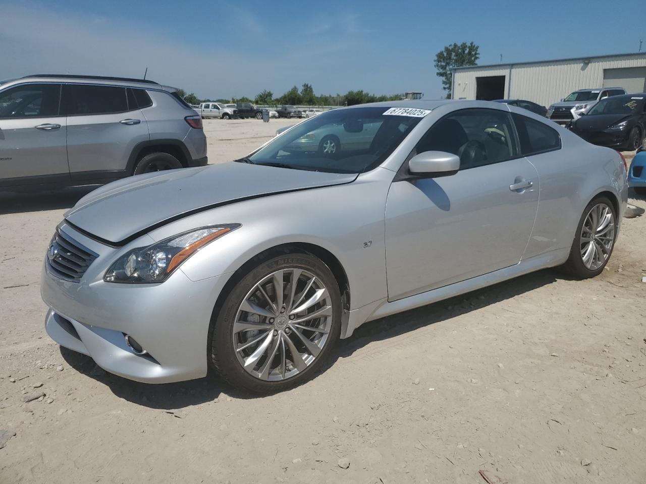 INFINITI Q60 JOURNEY