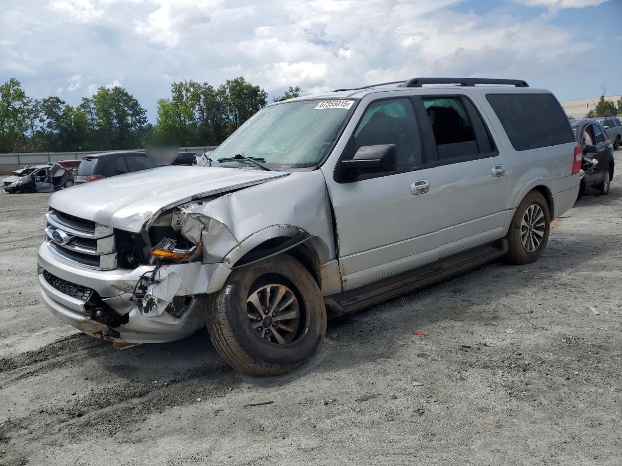 FORD EXPEDITION EL XLT
