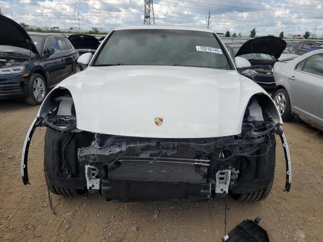 2017 PORSCHE CAYENNE WP1AA2A27HKA83826