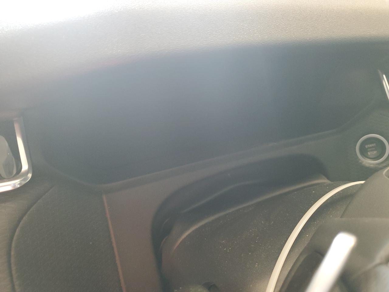 LAND ROVER RANGE ROVER R-DYNAMIC SE