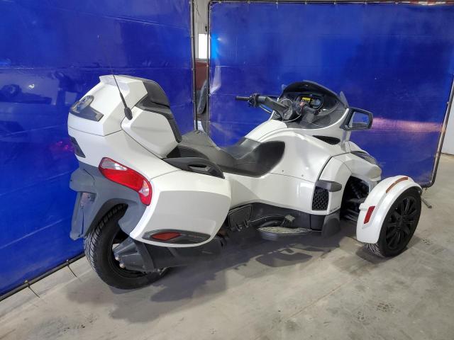 2018 CAN-AM SPYDER ROA 2BXNBDD29JV000449