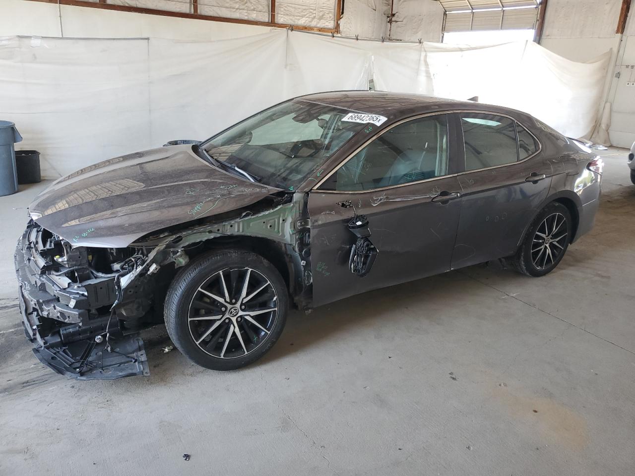 TOYOTA CAMRY SE NIGHT SHADE