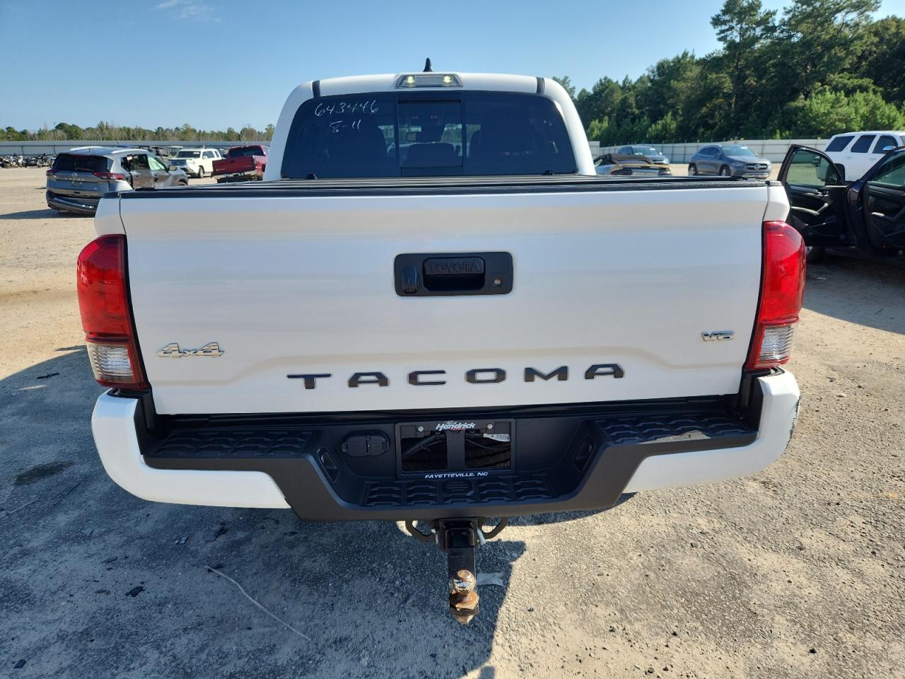 TOYOTA TACOMA DOUBLE CAB