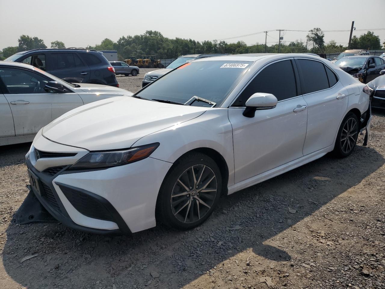 TOYOTA CAMRY SE